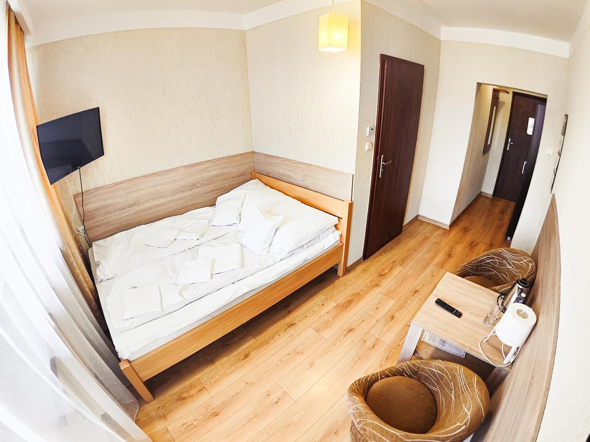 Amelia Zdroj Medical & Spa Iwonicz-Zdrój Exteriör bild